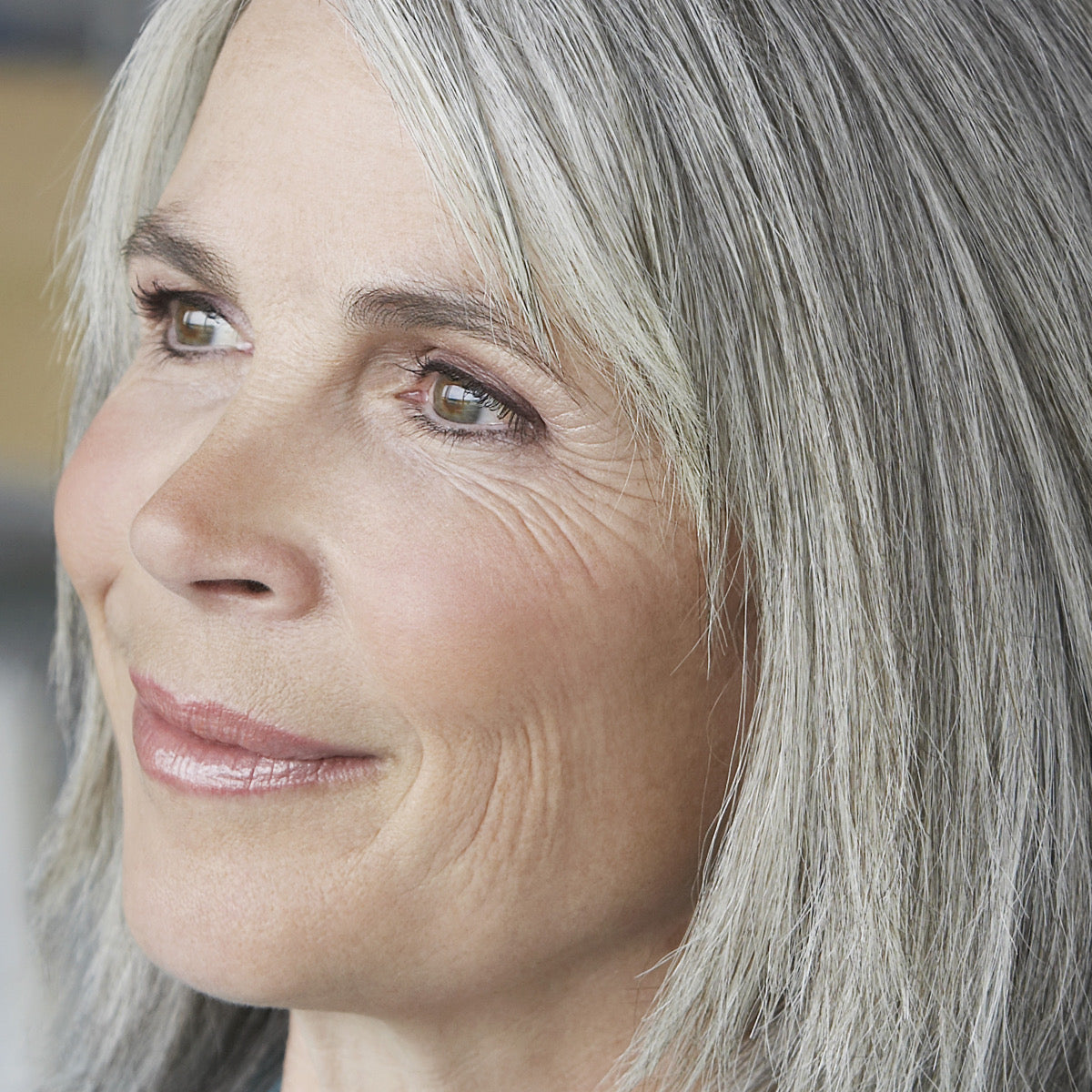 5 very important makeup tips for baby boomers